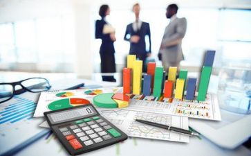 财务科上半年工作总结下半年工作计划5篇