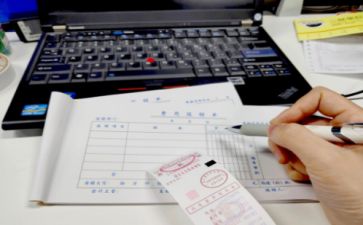 出纳述职报告通用7篇