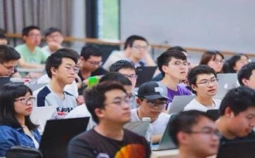 大学毕业时的自我鉴定推荐8篇