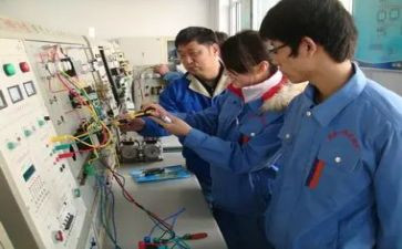 电工班转正申请书6篇