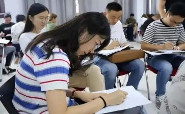 幼儿园顶岗实习自我鉴定8篇