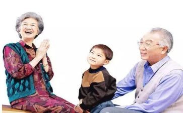 村感动人物事迹材料8篇