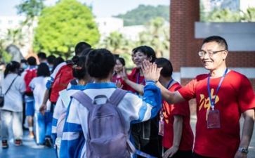 高考励志演讲演讲稿通用8篇