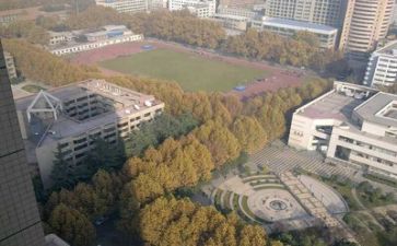 高校教师个人年度总结5篇