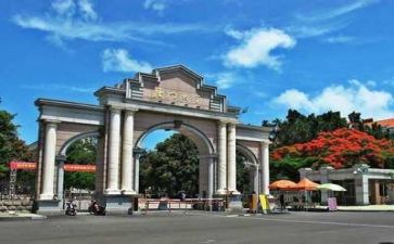 高校教师年终个人总结范文7篇