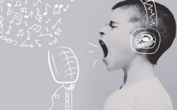 在歌声中成长作文精选7篇