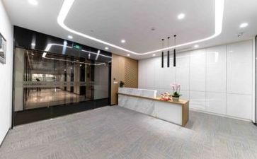 公司领导工作报告8篇