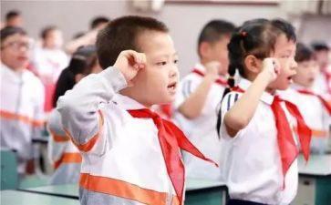 小学生红领巾奖章先进事迹7篇