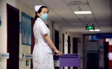 医院护士年终考述职报告5篇