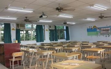 会飞的教室的读后感300字5篇