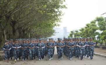 有关军训的作文精选8篇