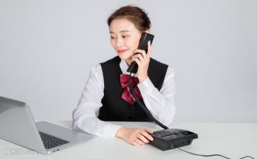 客服自我鉴定精选8篇