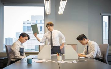 老工作人员的自我鉴定范文7篇
