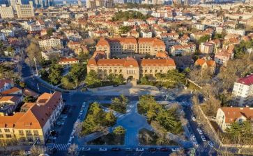 青岛的山作文推荐8篇