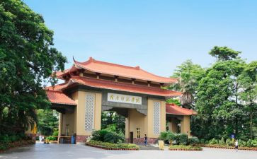 新校长教师大会讲话稿7篇