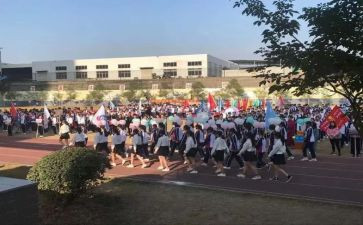 我们班的生活作文精选5篇