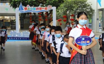 中小学高级教师述职报告8篇