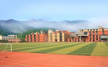 学校管理工作报告8篇