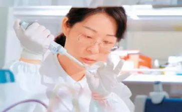 研究生毕业自我鉴定模板6篇