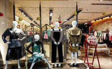 叠衣服中班教案8篇