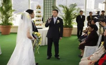 证婚人婚礼讲话稿范文6篇
