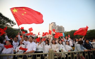 写我和祖国的作文5篇